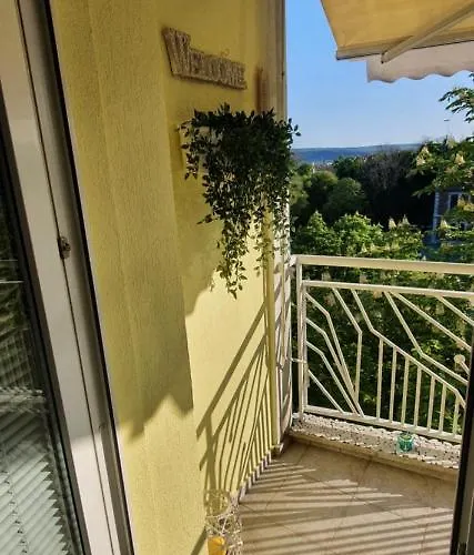 Apartment Mommy's House Varna